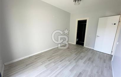 Çiğli Balatçıkda Site İçerisinde Havuz Cepheli 2+1 Kiralık Daire