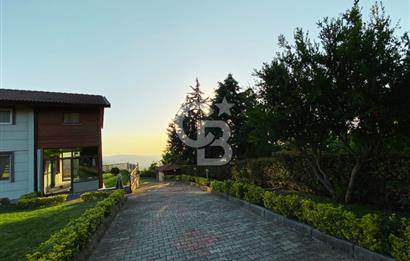 Nilüfer Dağyenice 2 Dönüm İçerisinde Havuzlu Müstakil FIRSAT