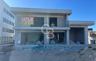 YENİBAĞLICA ÇAMBAYIRI CADDESİ SATILIK ANAHTAR TESLİM VİLLA