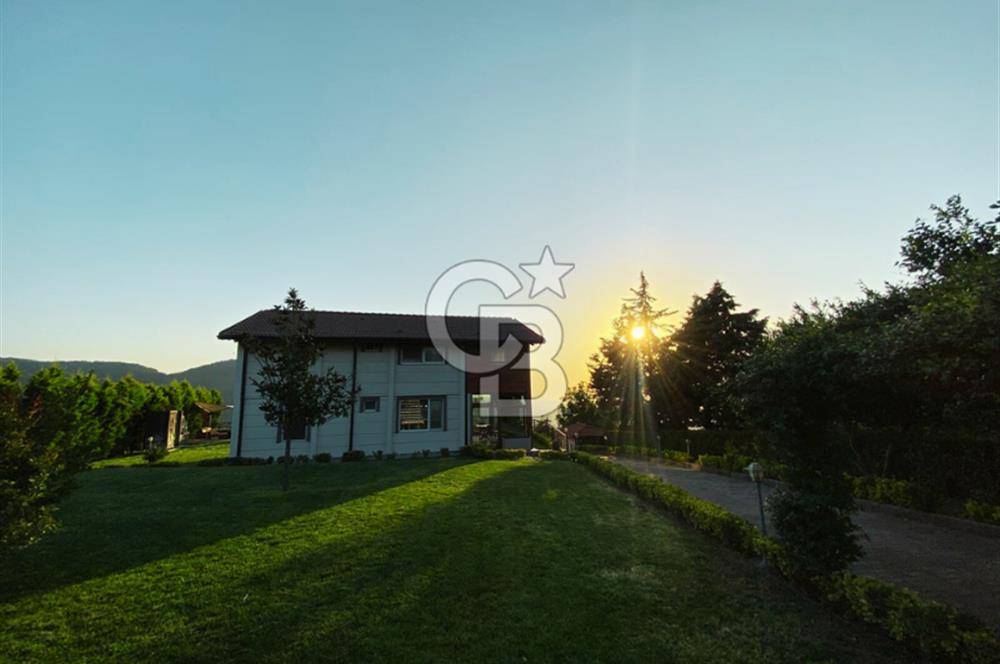 Nilüfer Dağyenice 2 Dönüm İçerisinde Havuzlu Müstakil FIRSAT