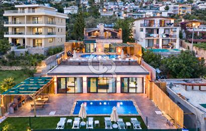 deniz manzaralı  villa