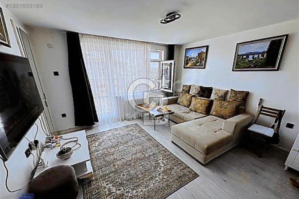 Meşrutiyet caddesi yatırımlık kiracılı 2+1