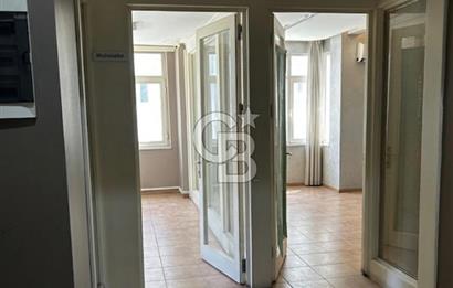 Dolapdere Caddesi’nde 980 m² Komple Ticari Bina | 9 Araç Otoparklı