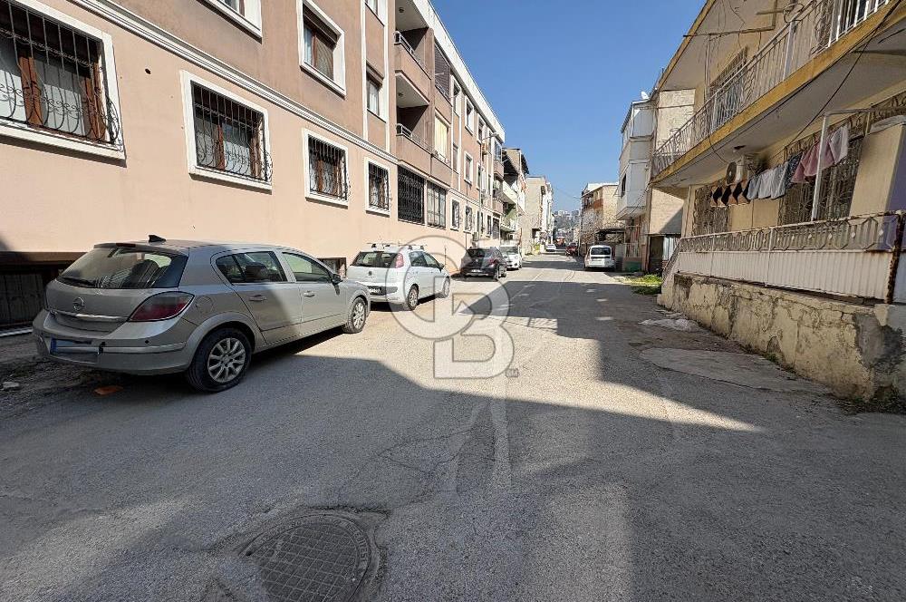 BAYRAKLI POSTACILARDA 2+1 KİRALIK DAİRE