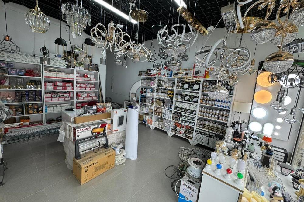 COLDWELL BANKER SAFİR'DEN MERKEZİ LOKASYON da KİRALIK İŞYERİ