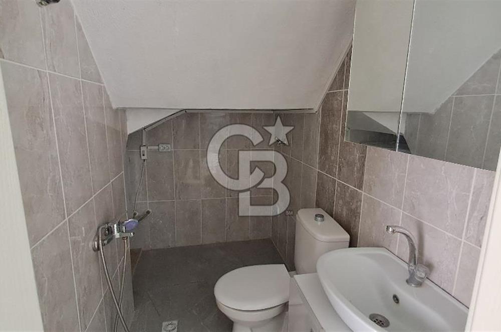 Didim Akbük'te Havuzlu Sitede Kiralık 2+1 Çatı Dubleksi