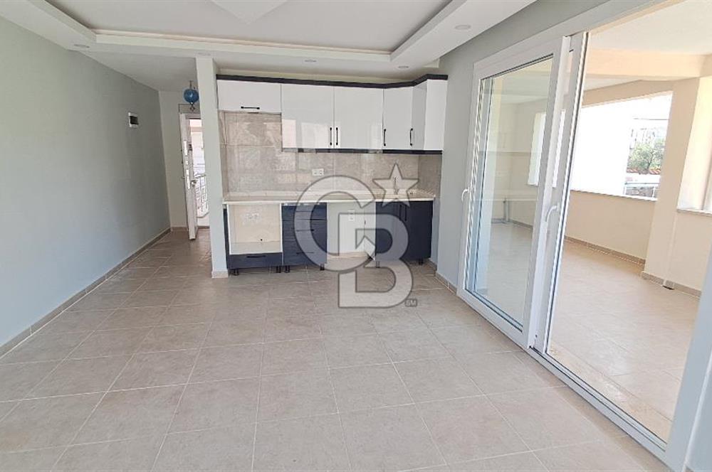 Didim Akbük'te Havuzlu Sitede Kiralık 2+1 Çatı Dubleksi