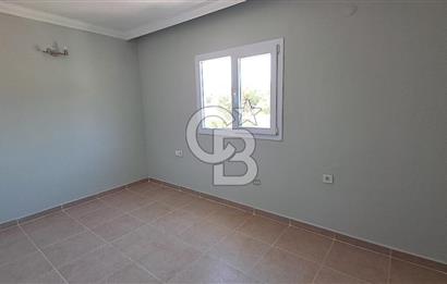 Didim Akbük'te Havuzlu Sitede Kiralık 2+1 Çatı Dubleksi