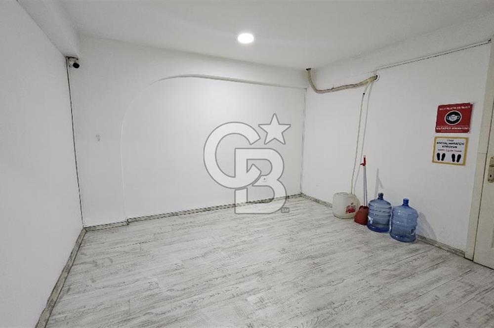 YEŞİLLİK CADDESİNDE HAZIR KURULU OTO EKSPERTİZ/ DEVREN KİRALIK