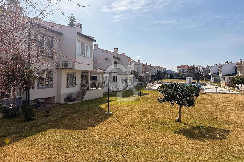 ÇEŞME 5+1 LÜKS VİLLA 