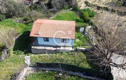 Karaburun Eğlenhoca'da 2+1 Bahçeli Tam Müstakil Ev