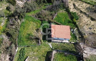 Karaburun Eğlenhoca'da 2+1 Bahçeli Tam Müstakil Ev