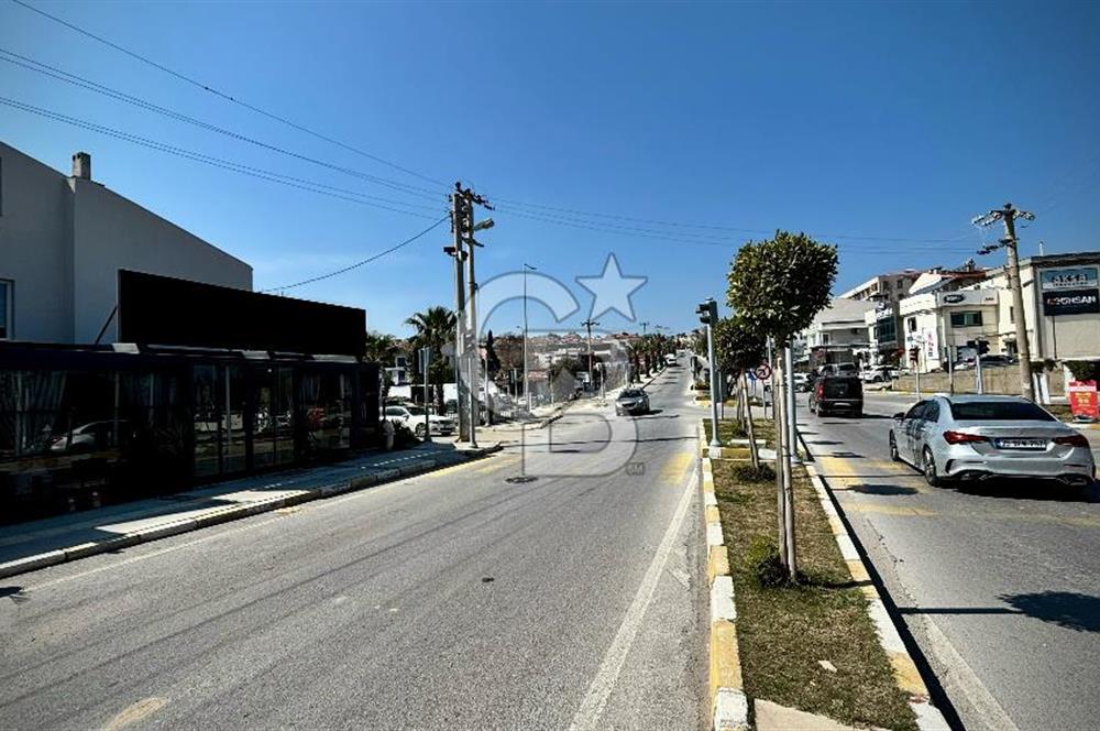 URLA MERKEZ’DE KÖŞE KONUMLU | YOĞUN YAYA-ARAÇ AKSINDA DEVREN KİRALIK İŞLETME