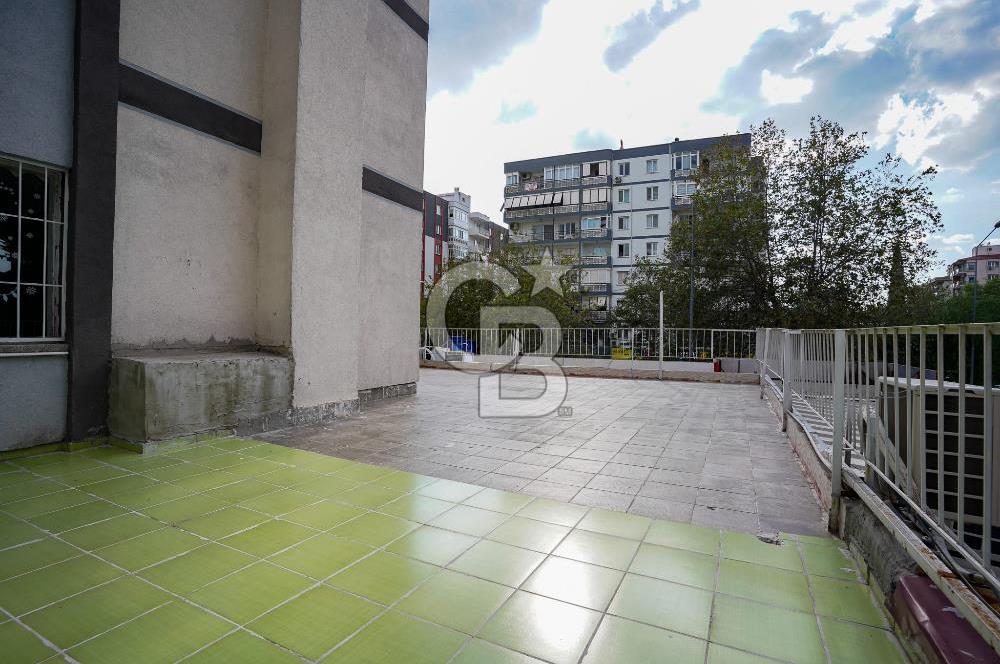 KİRALIK BORNOVA GEDİZ CADDESİ ÜZERİNDE TERASLI 1. KAT 150M
