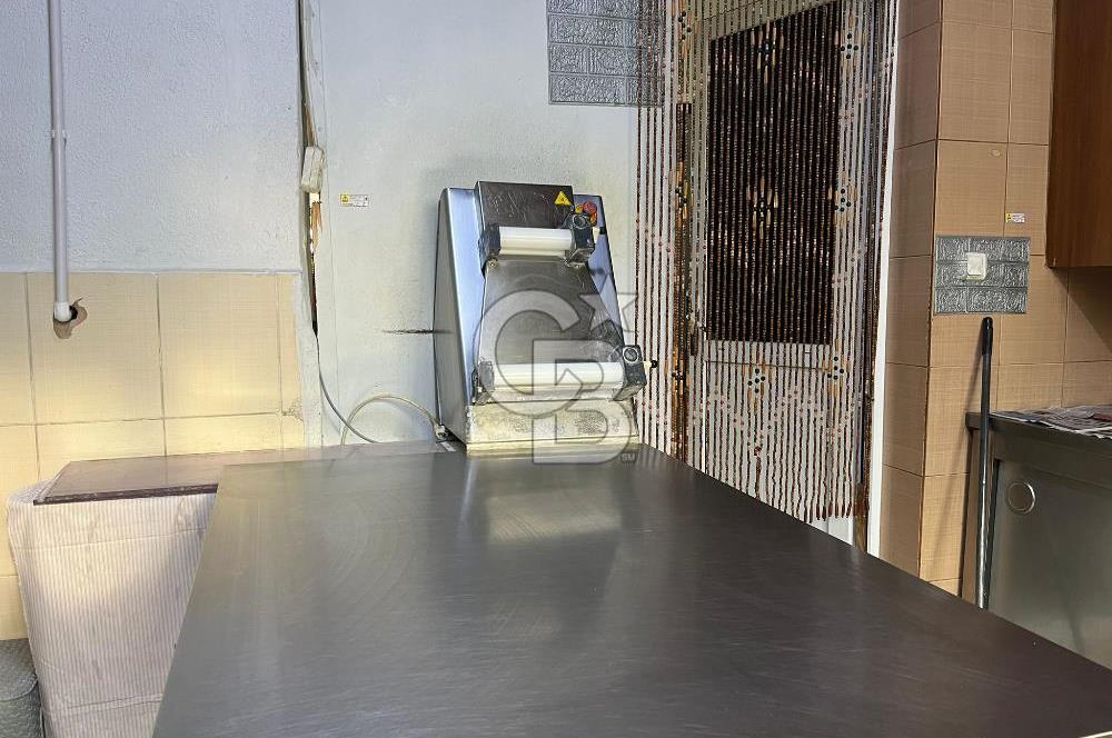 Urla Altıntaş Caddede Devren Kiralık Tabela Değeri Yüksek Dükkan