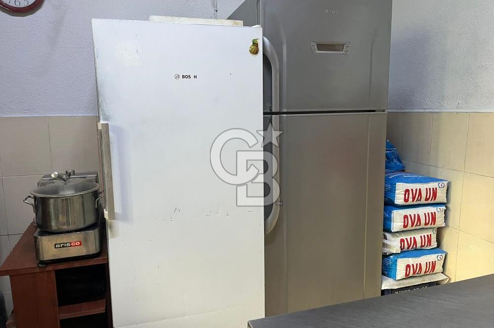 Urla Altıntaş Caddede Devren Kiralık Tabela Değeri Yüksek Dükkan