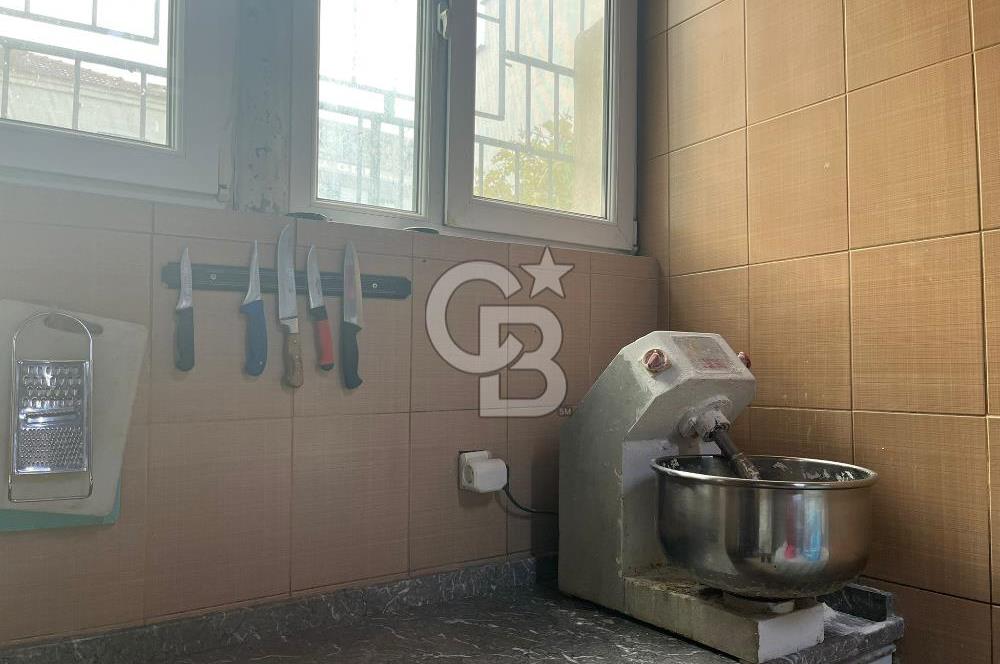 Urla Altıntaş Caddede Devren Kiralık Tabela Değeri Yüksek Dükkan