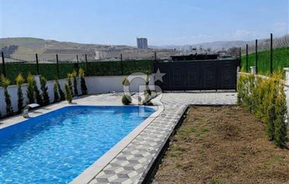 1287643080 PROTOKOL YAŞAMDA SATILIK 2+1 HAVUZLU VİLLA