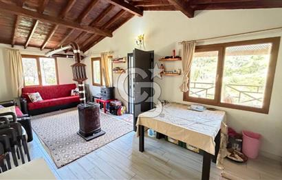 Karaburun Eğlenhoca'da 2+1 Bahçeli Tam Müstakil Ev