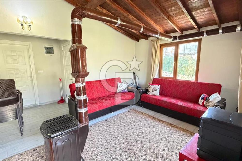 Karaburun Eğlenhoca'da 2+1 Bahçeli Tam Müstakil Ev