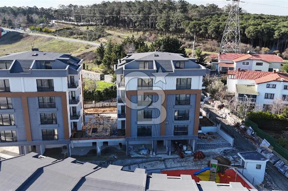 Arnavutköy'de Site İçinde Satılık 3+1 Daire 