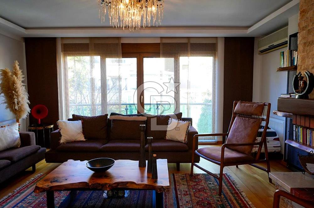 Ümraniye Atakant Mahallesi'nde Satılık 4+2 Villa