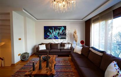 Ümraniye Atakant Mahallesi'nde Satılık 4+2 Villa