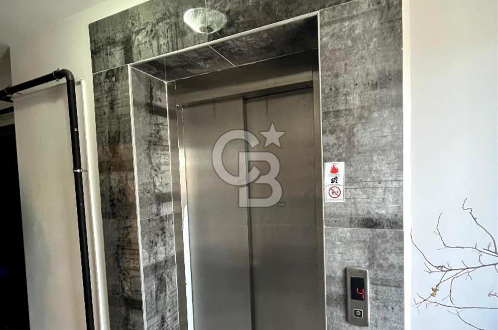 SEFERİHİSAR CAMİKEBİR'DE İZMİR CADDESİ ÜZERİ DOUBLEKS 3+1 DAİRE