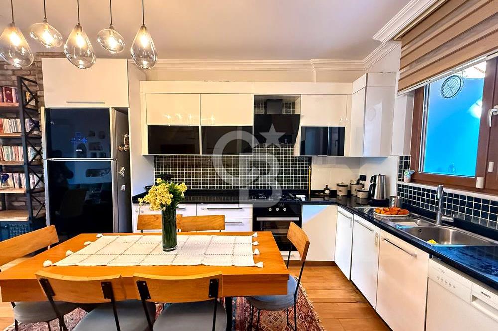 Ümraniye Atakant Mahallesi'nde Satılık 4+2 Villa