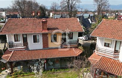 SAPANCANIN KALBİNDE HUZUR: SİTE İÇİNDE DOĞAYLA İÇ İÇE 3+1 VİLLA