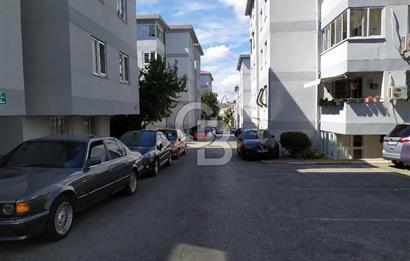 Acıbademde Güvenlikli Site İçerisinde Açık Otoparklı Kiralık 3+1