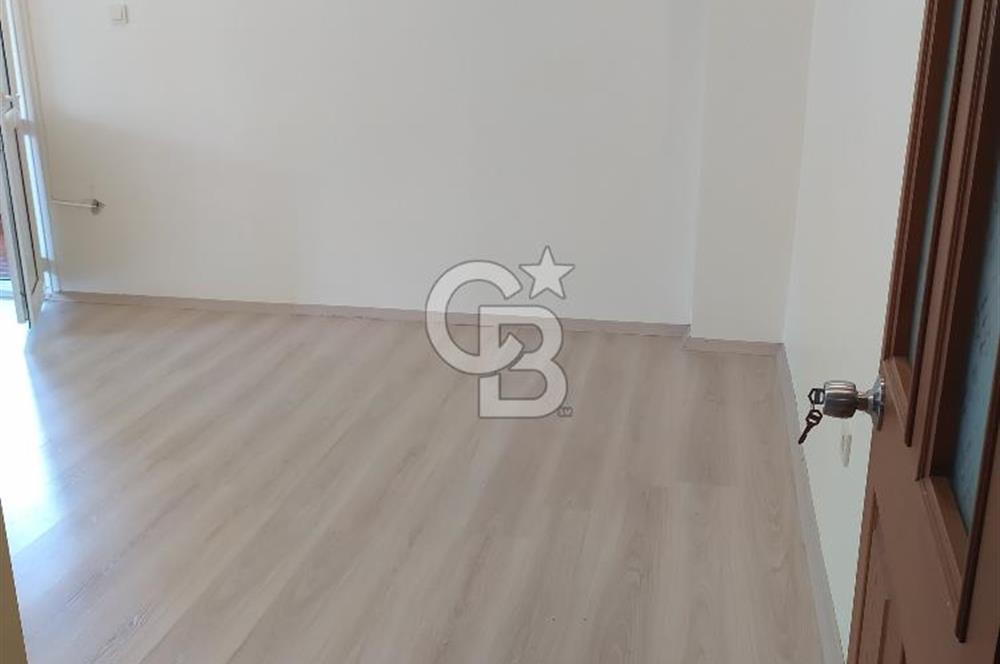 Acıbademde Güvenlikli Site İçerisinde Açık Otoparklı Kiralık 3+1