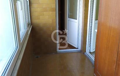 Acıbademde Güvenlikli Site İçerisinde Açık Otoparklı Kiralık 3+1