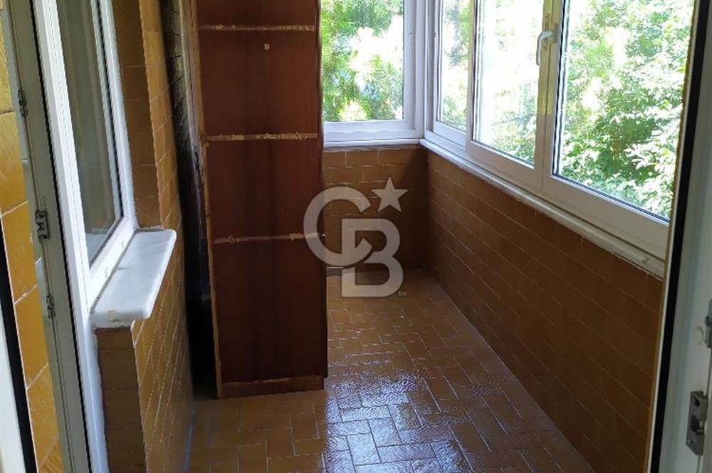 Acıbademde Güvenlikli Site İçerisinde Açık Otoparklı Kiralık 3+1