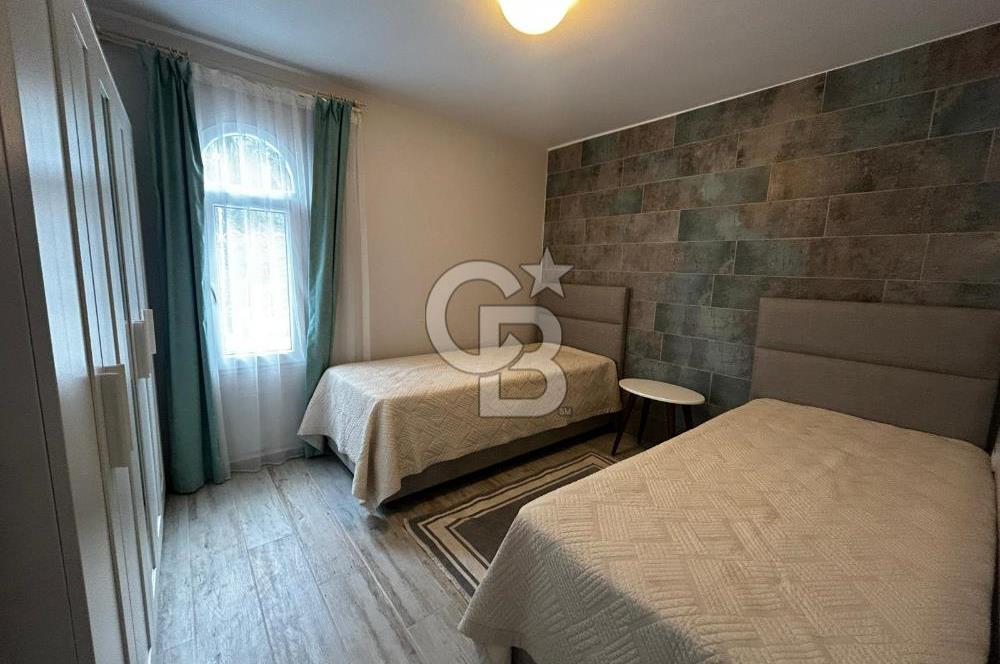 FOÇA FOTAŞ TATİLKÖYÜNDE MUHTEŞEM LOKASYONDA KİRALIK 1+1 DAİRE