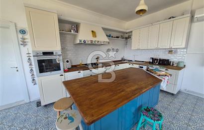 DİKİLİ'DE DENİZ MANZARALI 6 ODALI TAŞ BUTİK OTEL