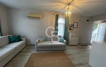 FOÇA FOTAŞ TATİLKÖYÜNDE MUHTEŞEM LOKASYONDA KİRALIK 1+1 DAİRE