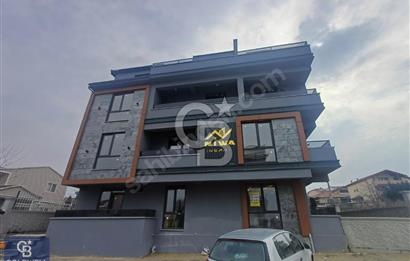 CB MAHALL ' DEN Başiskele Yeşilyurt'ta Satılık 2+1 Çatı Dubleks