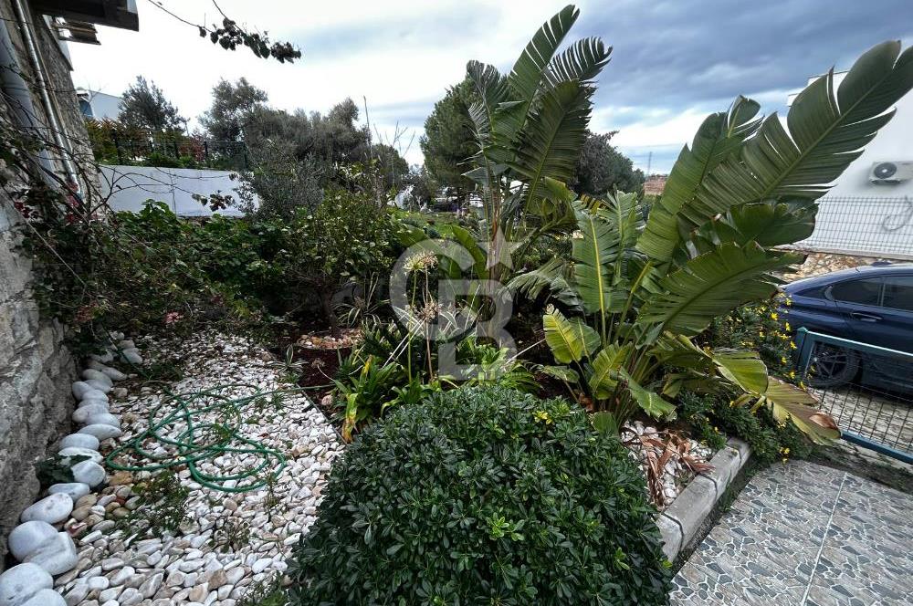 FOÇA FOTAŞ TATİLKÖYÜNDE MUHTEŞEM LOKASYONDA KİRALIK 1+1 DAİRE