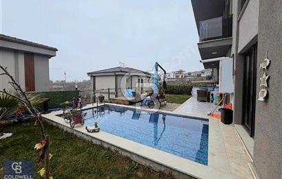 Başiskele Yuvacık'da TED Koleji Lokasyonunda Havuzlu,Lüks villa