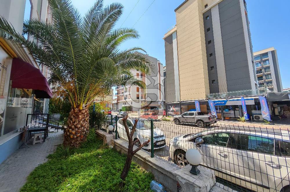 Çiğli Ataşehir'de 200M2 Devren Kiralık Dükkan
