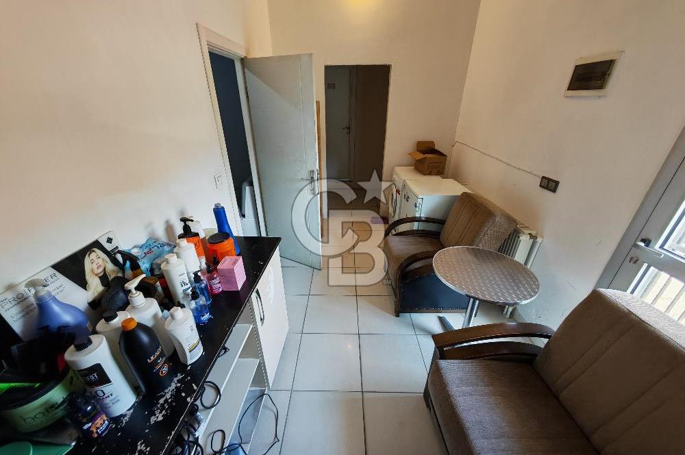 Çiğli Ataşehir'de 200M2 Devren Kiralık Dükkan