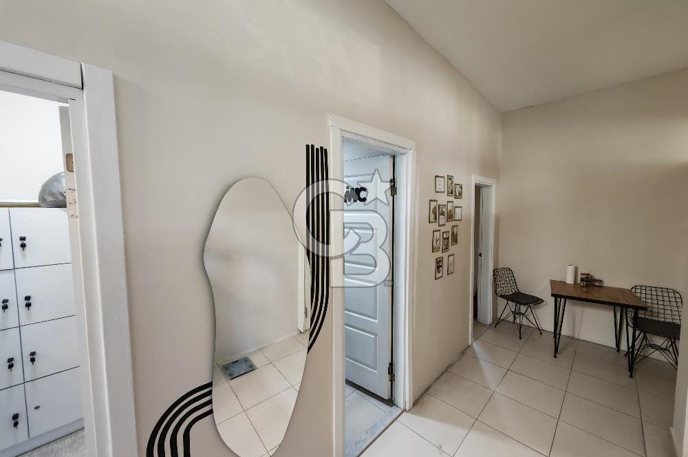 Çiğli Ataşehir'de 200M2 Devren Kiralık Dükkan