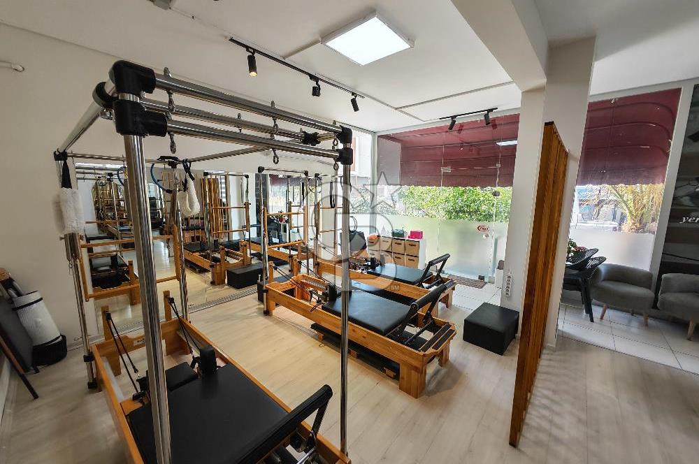 Çiğli Ataşehir'de 200M2 Devren Kiralık Dükkan