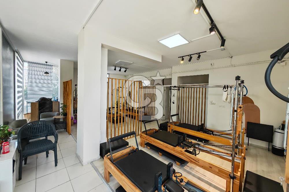 Çiğli Ataşehir'de 200M2 Devren Kiralık Dükkan