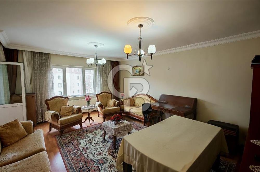 Çekmeköy Yeşilbelde Sitesi Kilerli Satılık 3+1 Daire