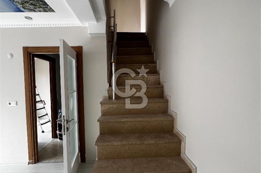 Kıraç Battalgazi'de Satılık 2+1 Balkonlu Dubleks Daire