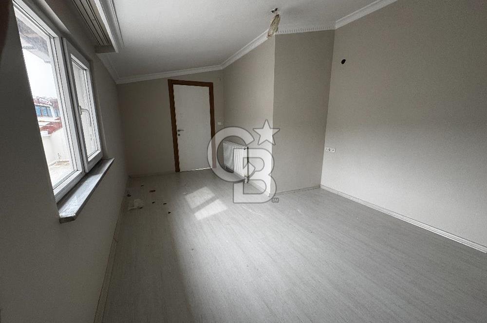 Kıraç Battalgazi'de Satılık 2+1 Balkonlu Dubleks Daire