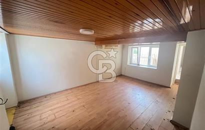 Ayvalık'ta Deniz ve Şehir Manzaralı 4+1 Müstakil Bahçeli Yaşam.