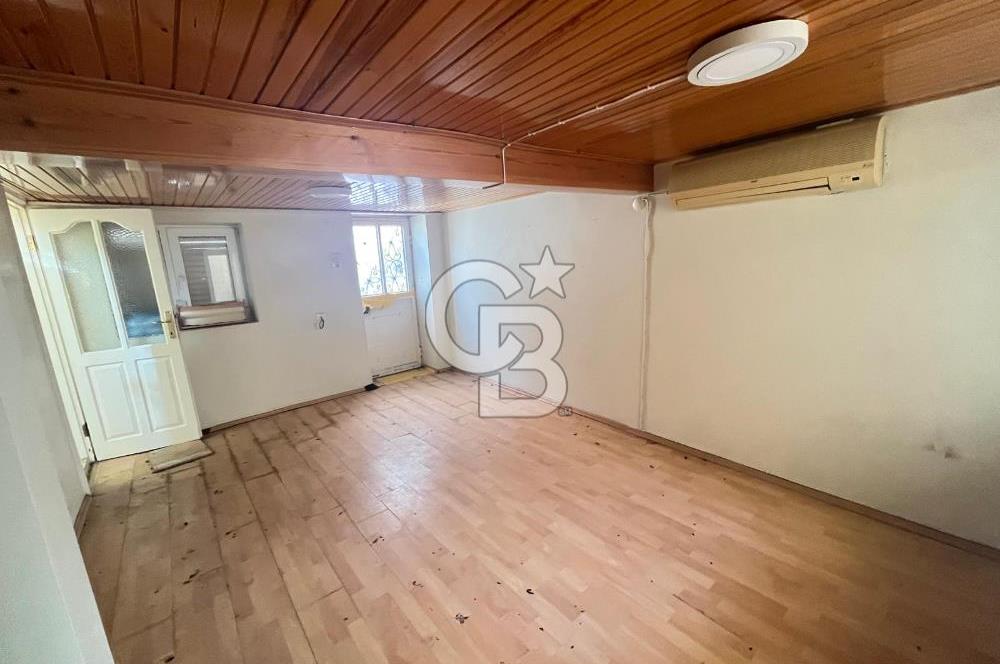 Ayvalık'ta Deniz ve Şehir Manzaralı 4+1 Müstakil Bahçeli Yaşam.